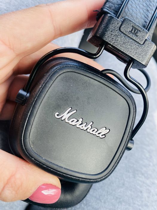 Слушалки Marshall
