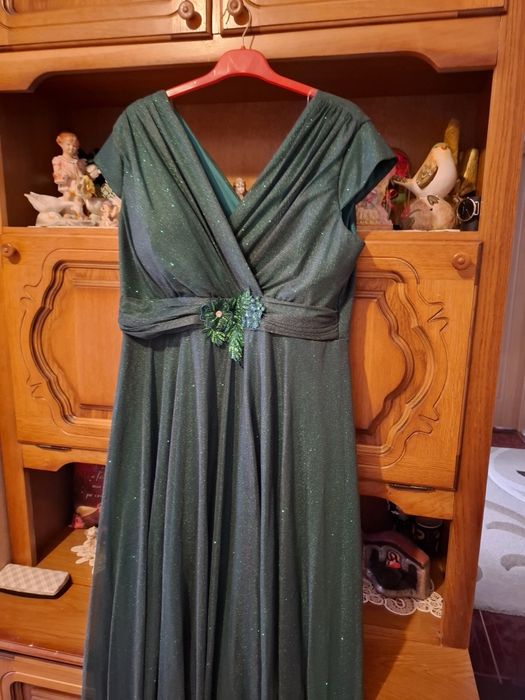 Rochie lunga verde cu sclipici