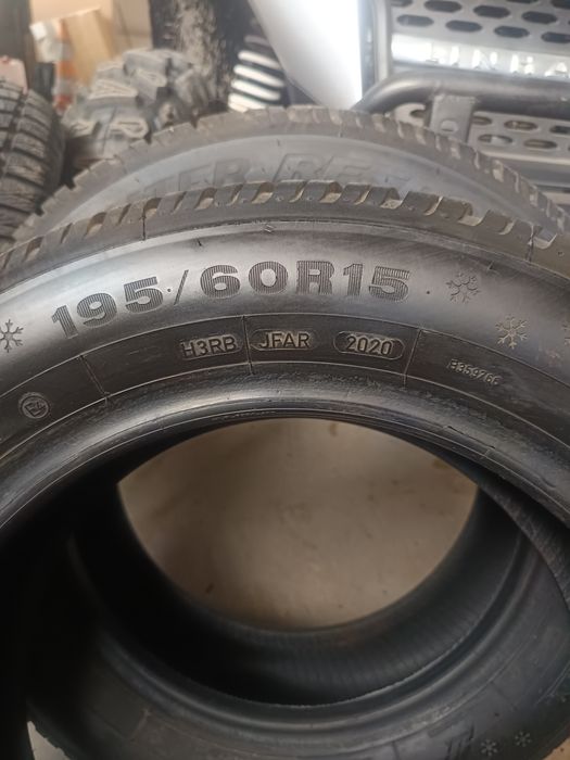 Anvelope iarna 195 60 15