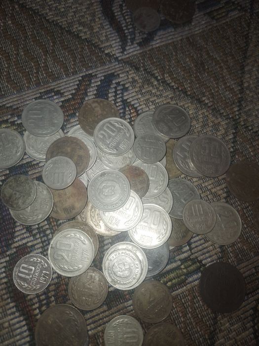 Стари български монети