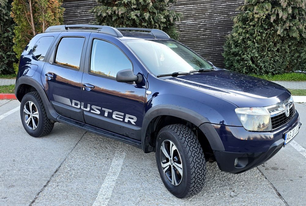 Dacia Duster 4x4 1.5 dci Inaltata +3,  Scuturi