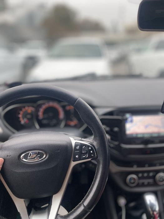 Lada Vesta SW ( Zavodskoy Nissan Motor )