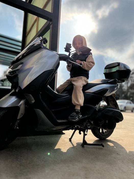 Скутер Yamaha NMax 175³ Skuter