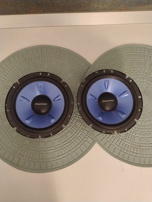 Difuzoare bass home și auto