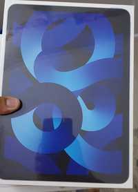 Новый Ipad Air WiFi 64 GB Blue (5th generation) с белым чехлом