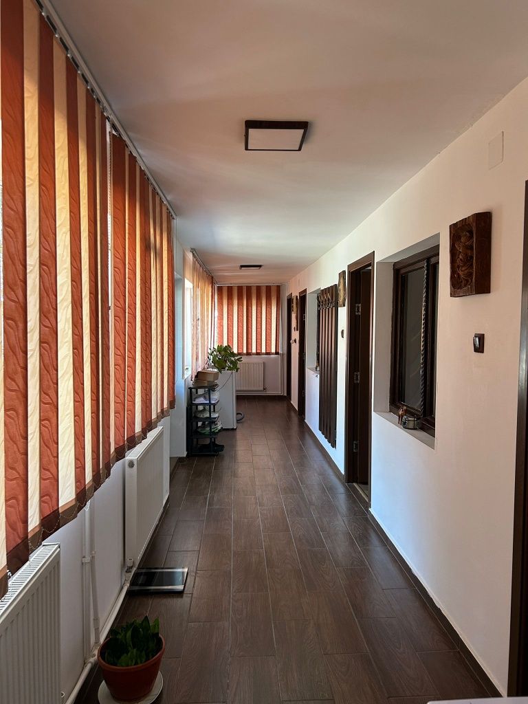 Primesc eleve in gazda în municipiul Alexandria.