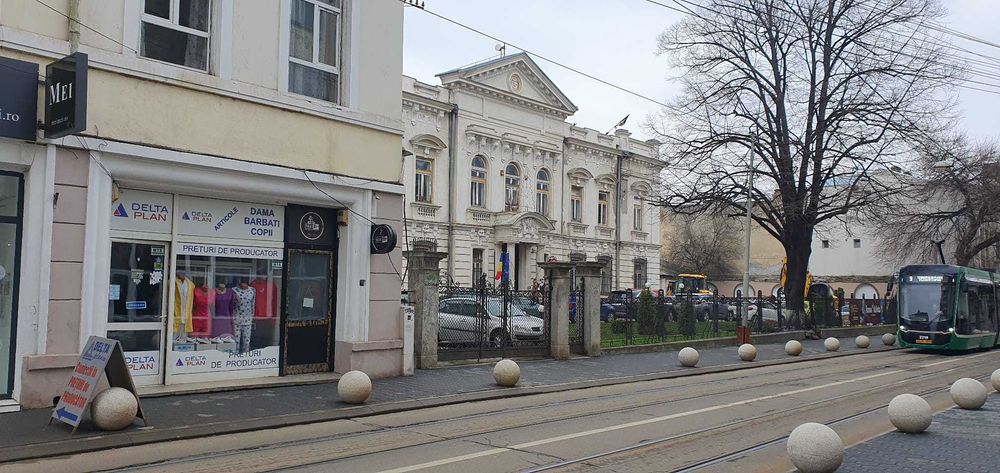 Imchiriez spatiu comercial   Cuza Voda   67 mp