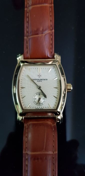 Часовник Вашерон Константин 18к златен, перфектен.