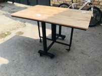 Ofiss uchun loft stolar
