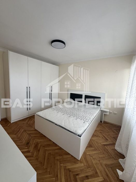 Дава се под наем Тристаен апартамент в София, Иван Вазов - 70 кв.м за 750 € - Снимка #7