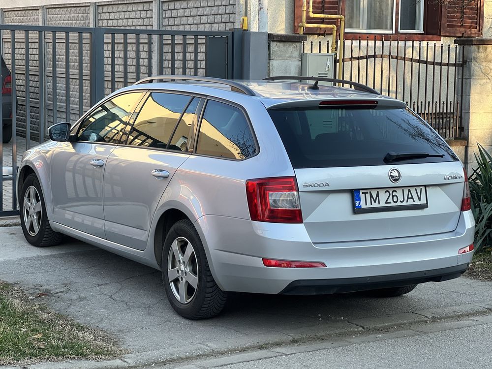 Skoda Octavia, cutie automata DSG, clima, impecabila