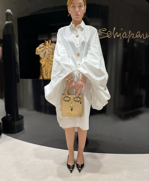 Рокля Schiaparelli, тип риза