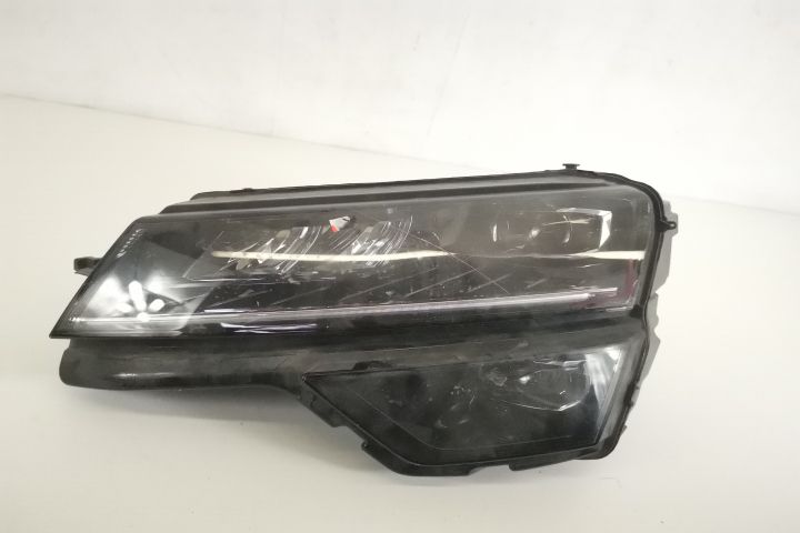 Фар Ляв Оригинален Led Авариран Шкода Карок / Skoda Karoq Ляв оригинал