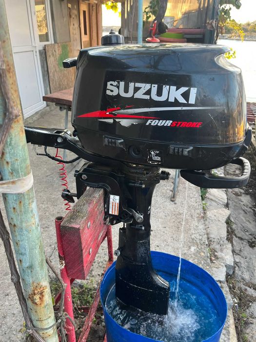 Motor de barca Suzuki 6 cp, 4 timpi, cizma lunga!