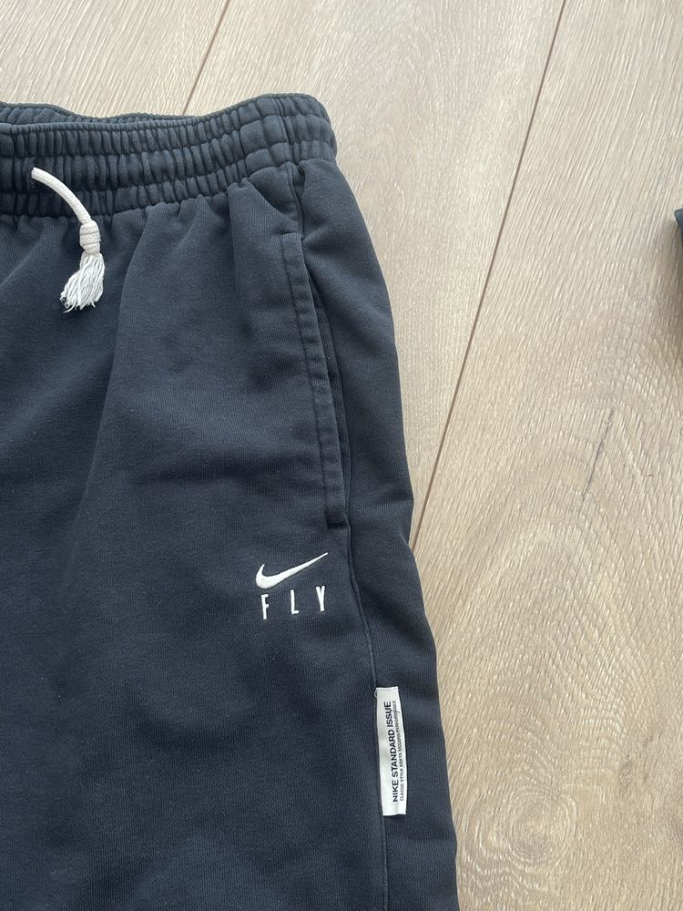 Nike черно долнище
