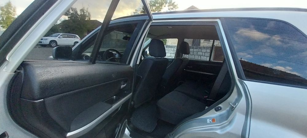 Suzuki grand vitara 1.9 Diesel Ddis Cutie de viteze manuală.