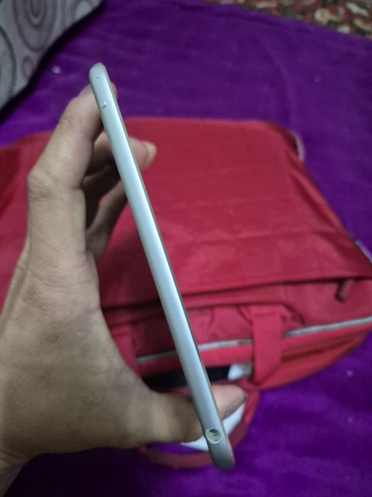 Apple Ipad 4mini LLA