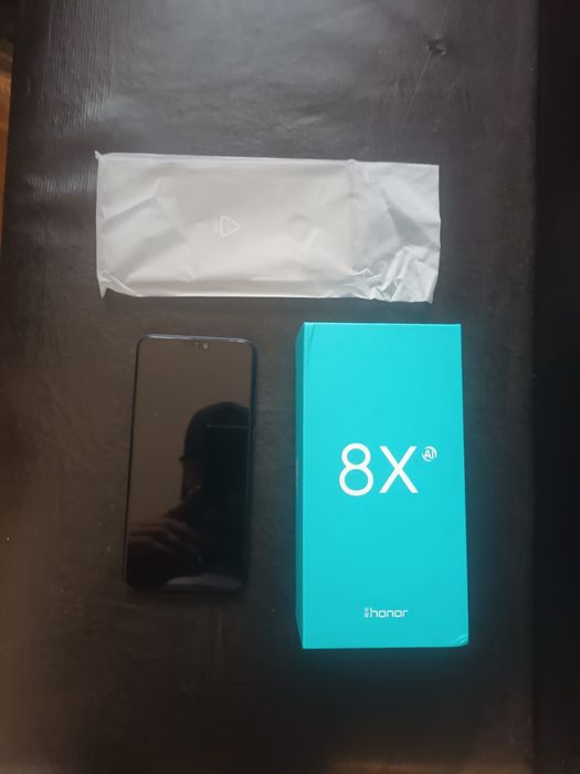 Vând telefoan Honor 8x