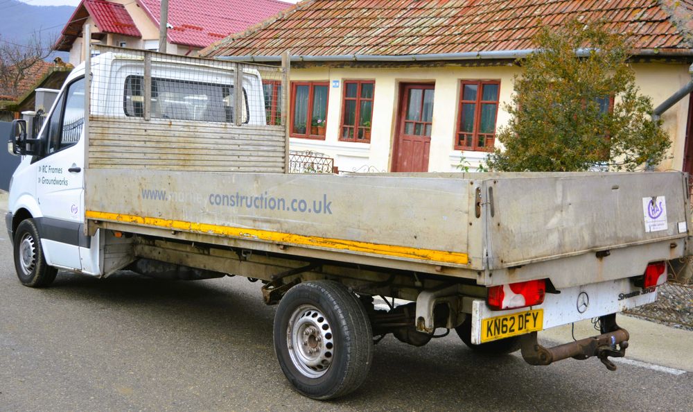 Mercedes Sprinter camioneta volan dreapta