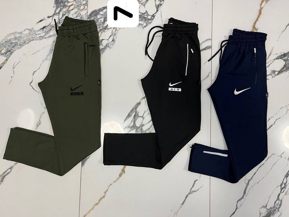 Set 3 perechi de pantaloni pentru bărbați