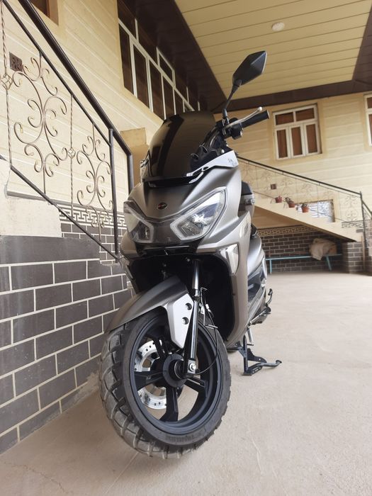 Skuter Gtiger max 150kub