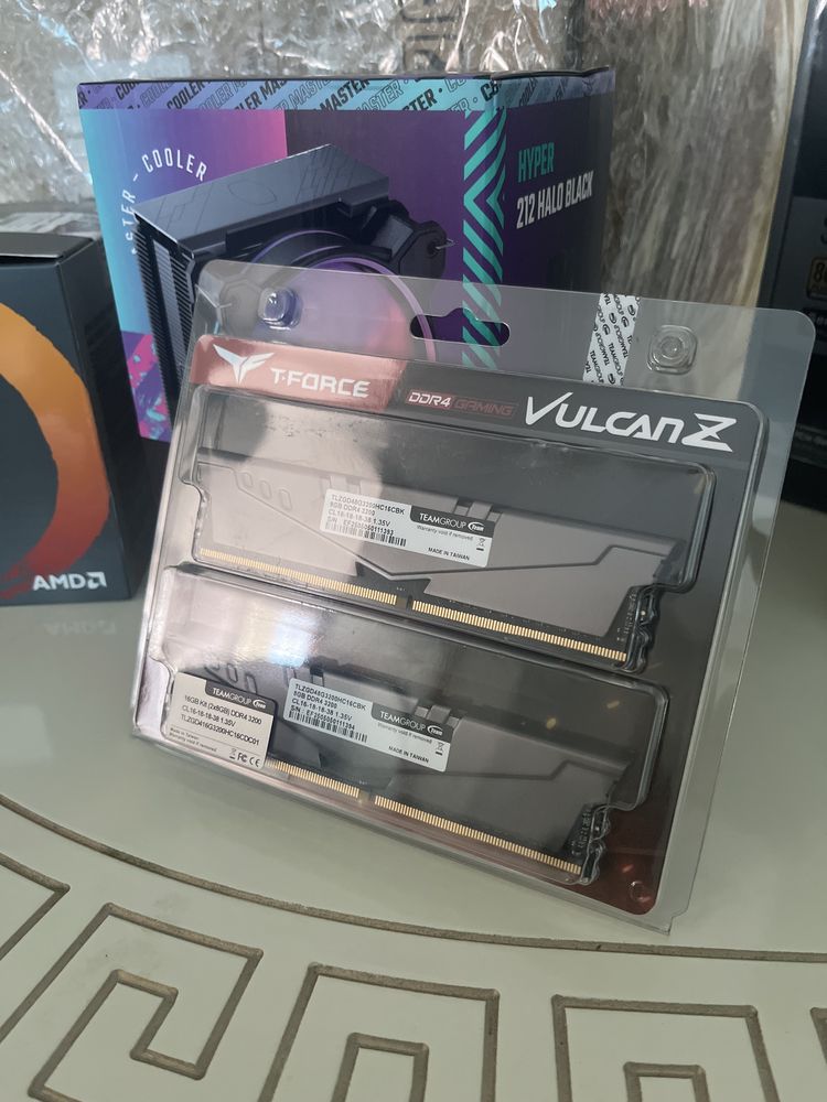 Оперативная память T-Force DDR4 16gb 3200 MHz cl16