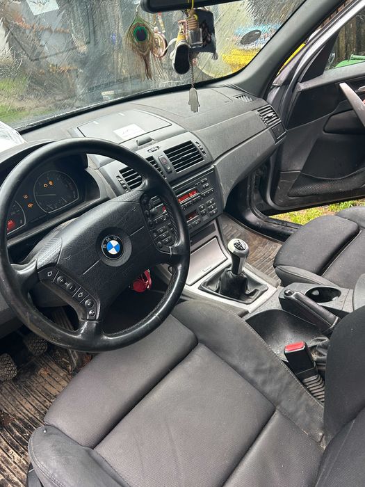 Vand BMW X3 2.0 diesel 150 cai an 2004,6 trepte de viteza