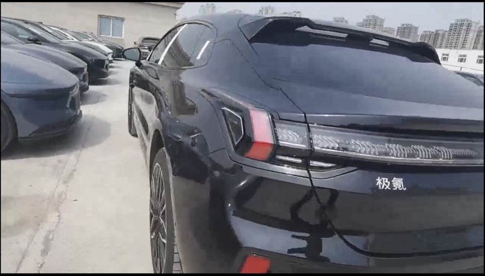Zeekr 001 z sport 2025 рестайлинг