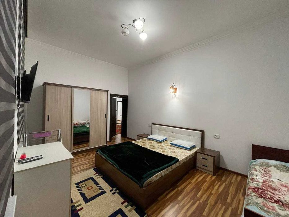 Сдается 3х комнатная квартира на 1 этаже Ориентир Университет