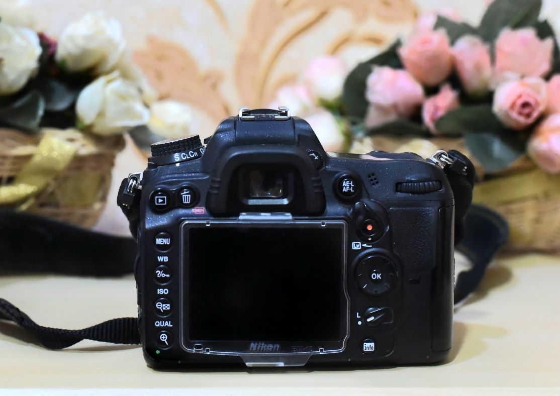 Nikon D7000 в отличном состоянии