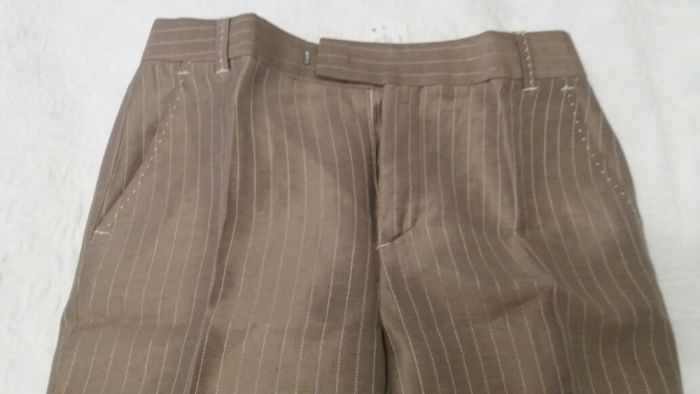 ZARA Pantaloni evazati dama stofa bej mărime 38 noi Curier OLX