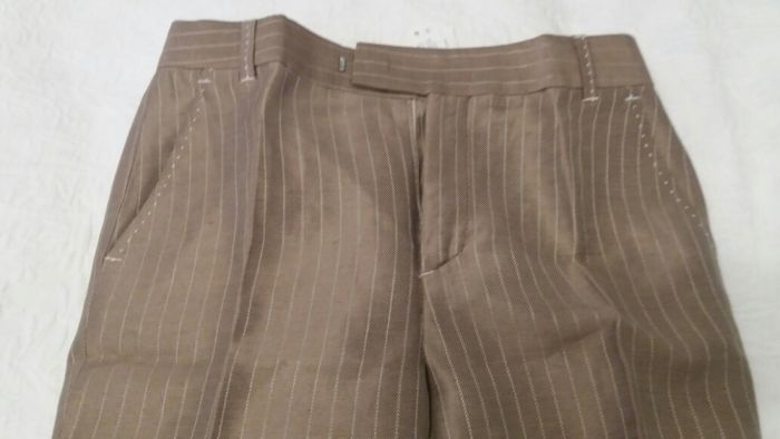 ZARA Pantaloni dama stofa bej mărime 38 noi Curier OLX