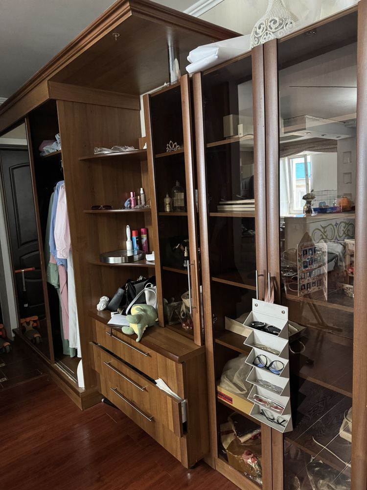 Продам шкаф купе