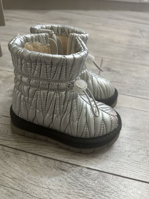 Зимние ботиночки на девочку