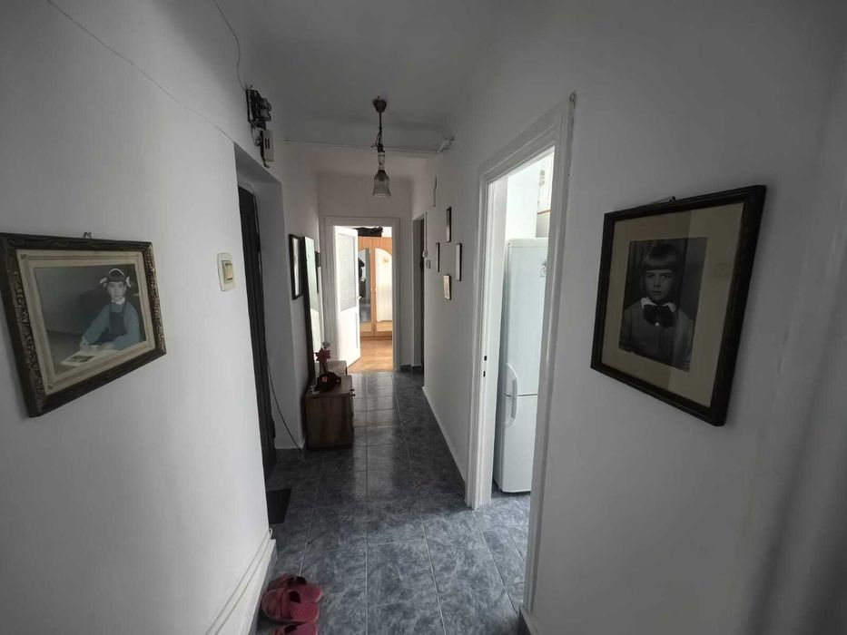 Apartament 2 camere de vanzare, central!!
