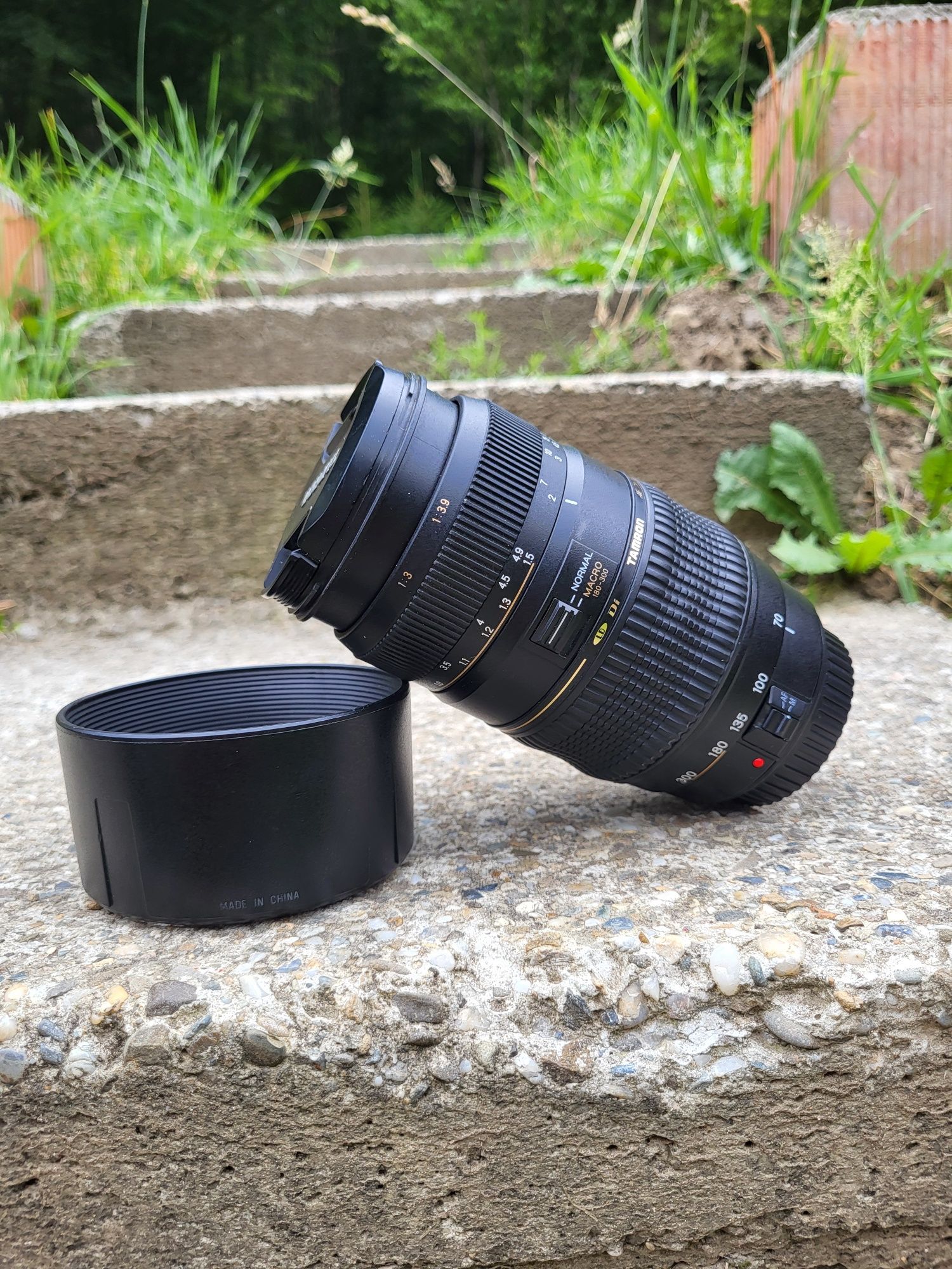 Obiectiv Tamron 70-300mm+macro CANON