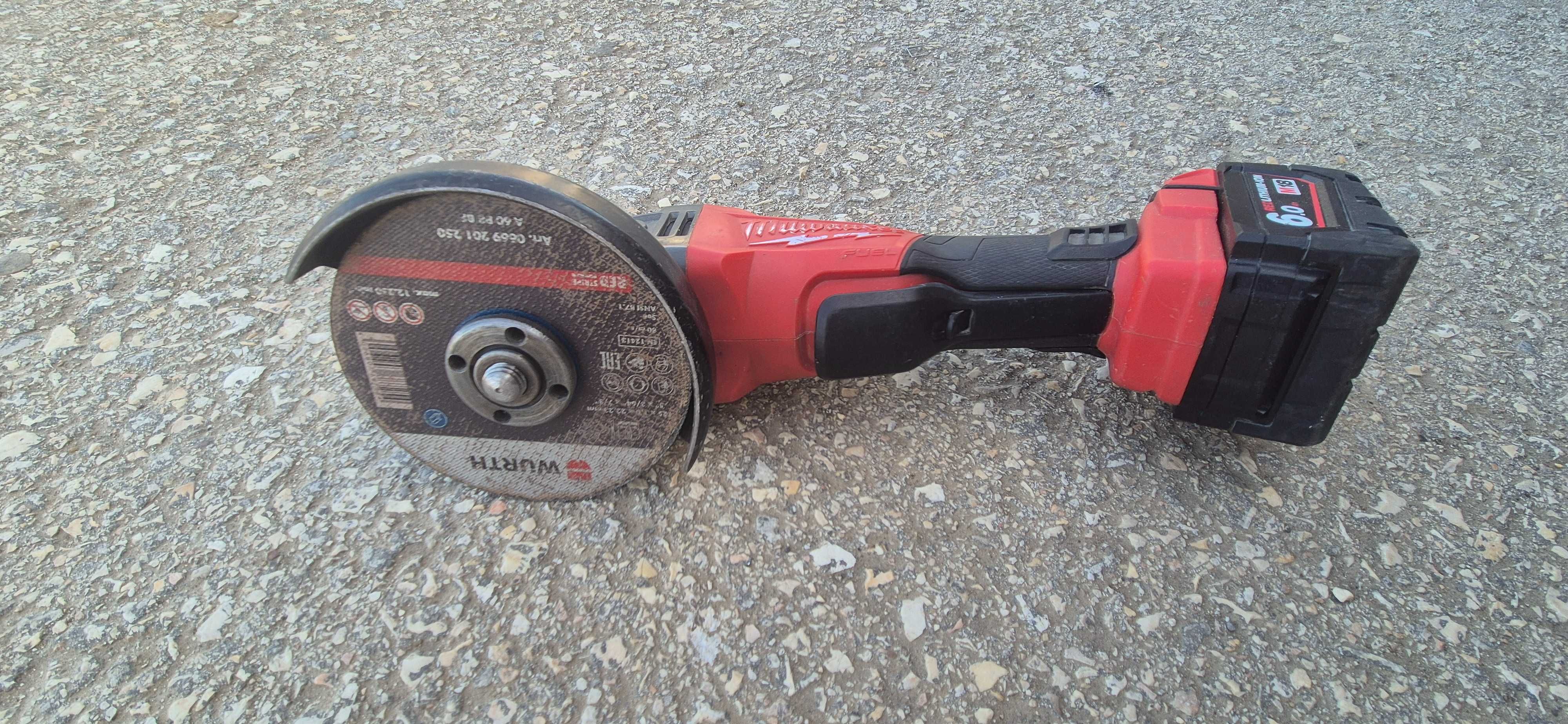 Milwaukee M18 CAG125XPD