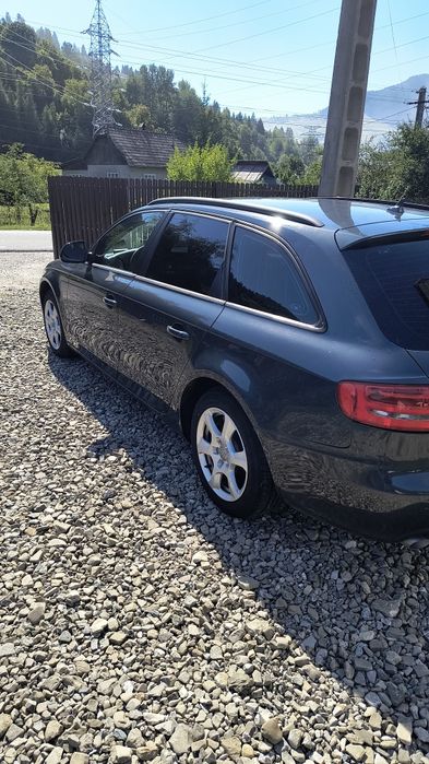 Vând Audi A4 B8 2009