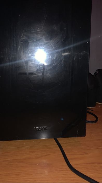 Vand PC 2300 lei mouse si tastatura