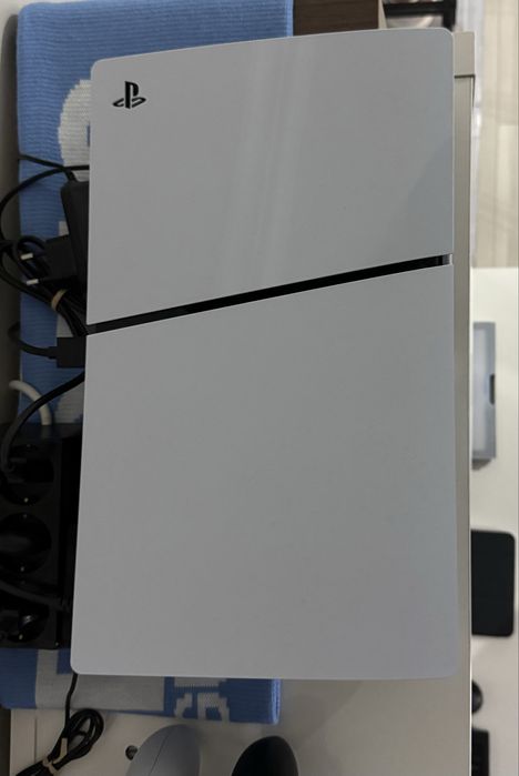 Sony Playstation(ps5) slim disc 1 tb