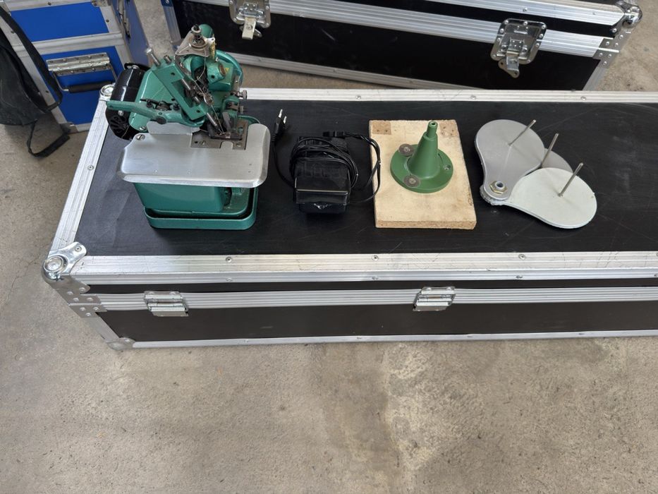 Аверлок желтая бабочка