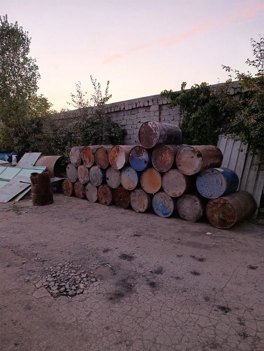 макулатура яшик пластмасса макалатура темир баклашки целофан