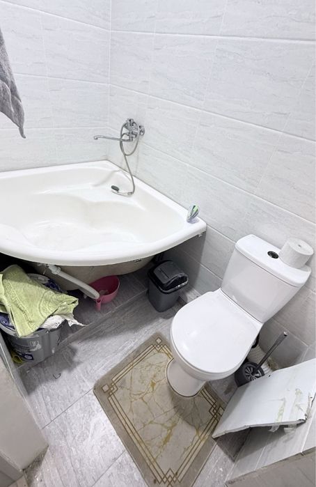 Продаю квартиру в Яшнабадском районе Новостройка Иззат 1-комнат 33 м2