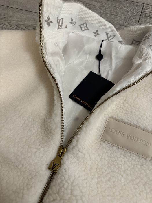 IN STOC | Geaca Louis Vuitton Premium