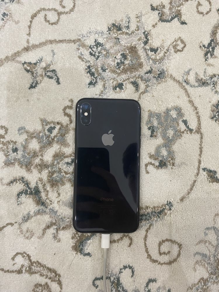 Продам Iphone X 64GB