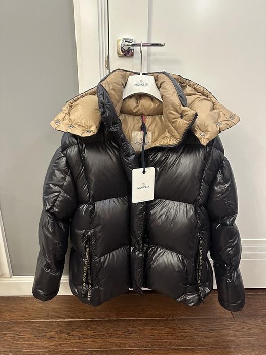 Зимняя куртка Moncler