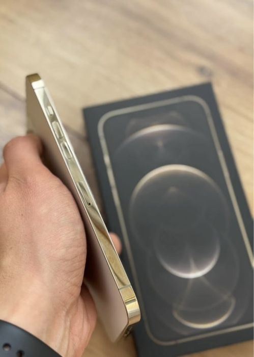 Vand / Schimb IPhone 12 Pro Max Gold 256 GB