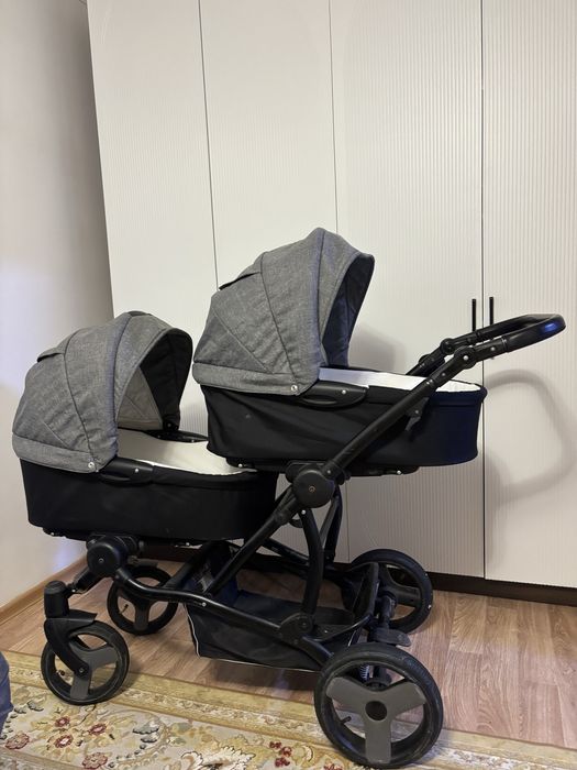 Коляска для двойни