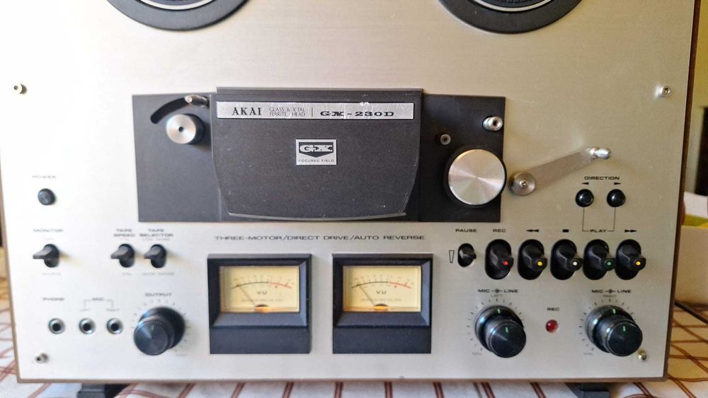Magnetofon Akai GX-230D