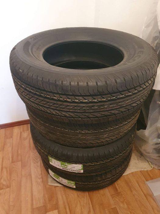Шины Bridgestone 265/65 R17